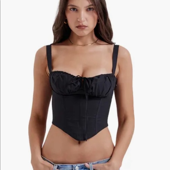 House of CB Tops - House of CB Analia Lace-Up Crop top size M